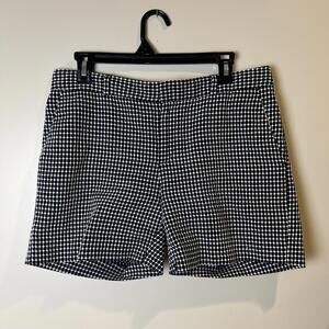Banana Republic Black & White Textured Shorts – Size 6 (100% Cotton)